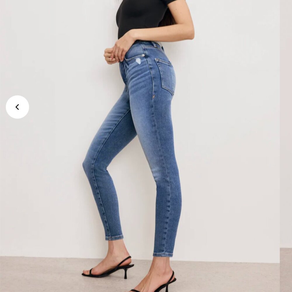 Good American Good Waist Skinny Jeans - Picture 3 of 10